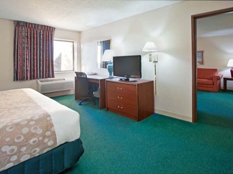 La Quinta Inn By Wyndham Indianapolis East-Post Drive Exterior photo